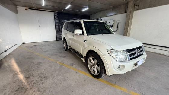 MITSUBISHI PAJERO FULL 3.2 HPE 4X4 16V TURBO INTERCOOLER DIESEL 4P AUTOMÁTICO